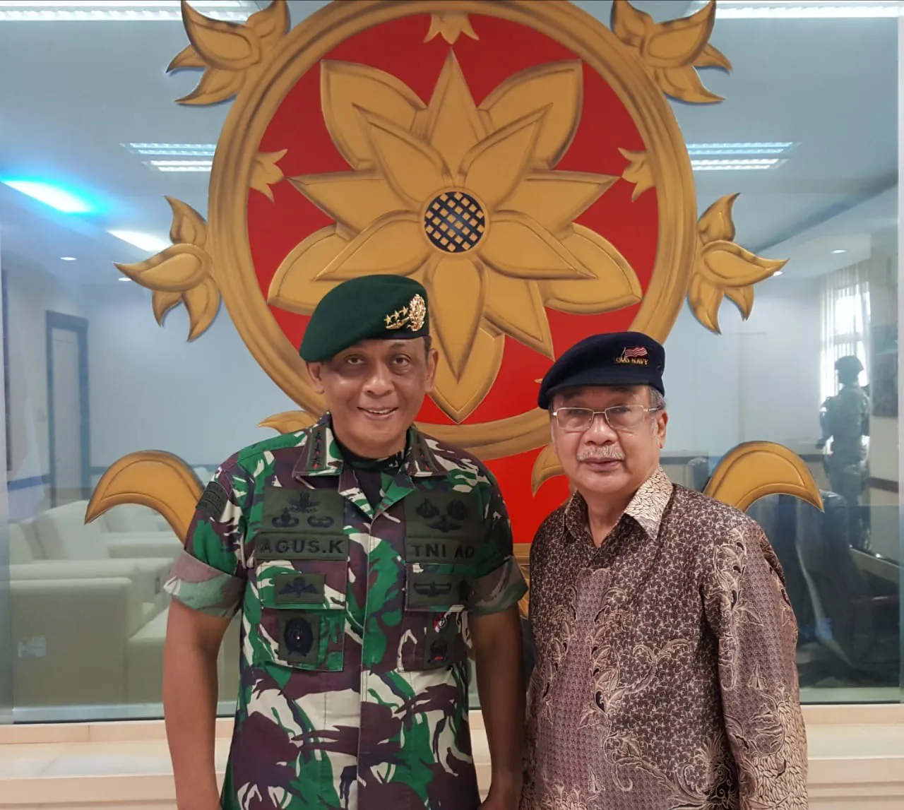 BP Army Baret — Klien Perwira